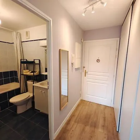 Botanique Apartment Lille